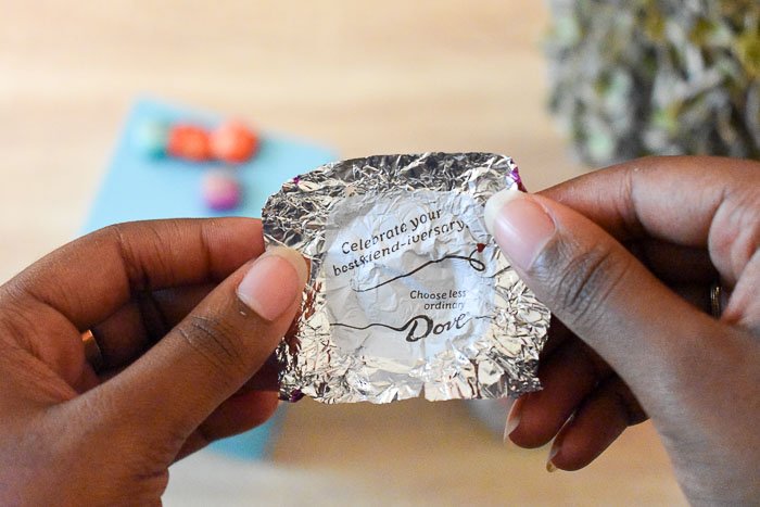 3 simple ways to encourage her--whether she is your mother, sister, best friend, or coworker. Check out easy ways to encourage the someone dear to you with Dove chocolate Promises. by Dash of Jazz