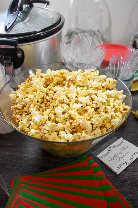 bowl of buttery chai popcorn