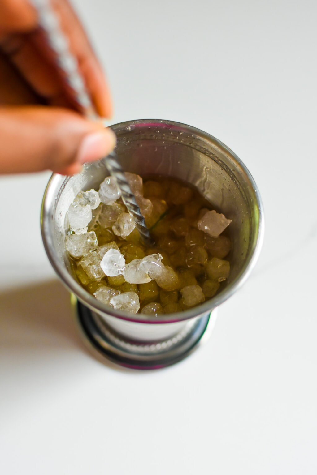 Sweet Tea Mint Julep Cocktail - Dash of Jazz